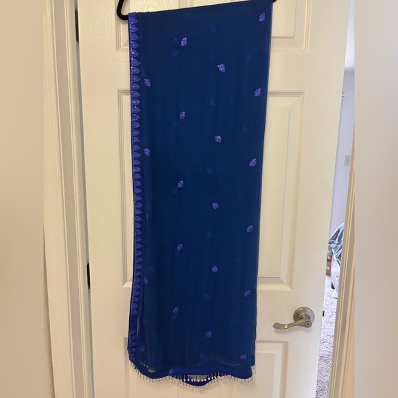 Pakistani Shalwaar Kameez 3 piece suit (fancy) - Picture 7 of 9